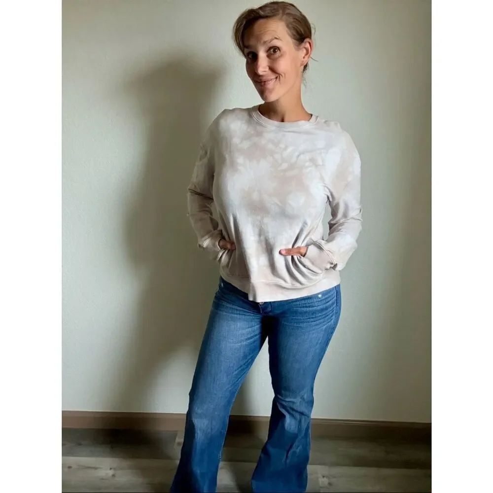 All In Motion Athleisure Top Thumbholes Pockets Tie Dye Stone